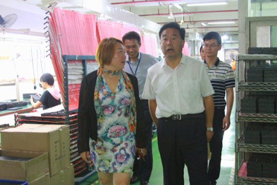 甘肃省武山县领导莅临悟空体育参观考察