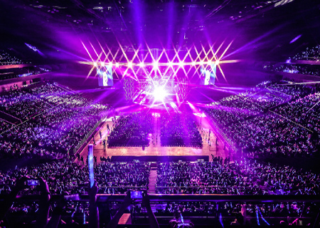 悟空体育LED显示屏燃爆伍佰北京演唱会（第二场）